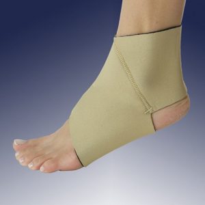 Banyan Neoprene Figure 8 Ankle Support