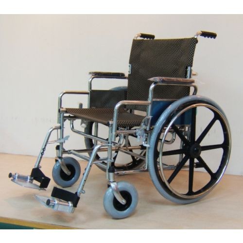 Aqua Creek Aquatic Wheelchair : 20 inch